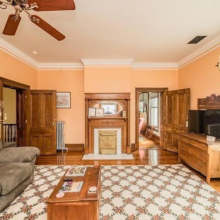 Peaceful Easy Feelings - King Sized Bed - Sleeps 2 Lejlighed Lynchburg Eksteriør billede